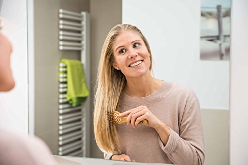 pandoo Bambus Haarbürste mit Naturborsten - Vegan, umweltfreundlich - Natur-Bürste mit Bambusborsten für natürlich schöne Haare für Männer, Frauen & Kinder - Detangler - 2