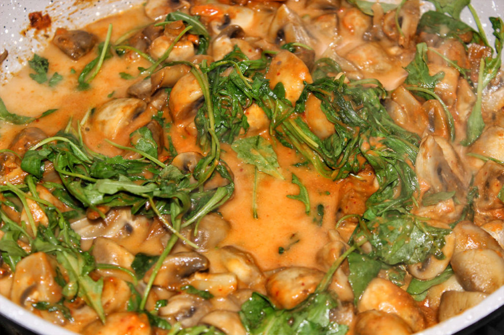 Champignon Rucola Pfanne