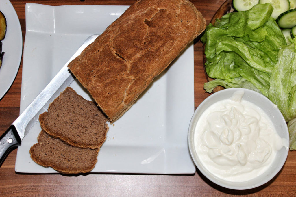 Glutenfreies veganes Brot für Sandwich
