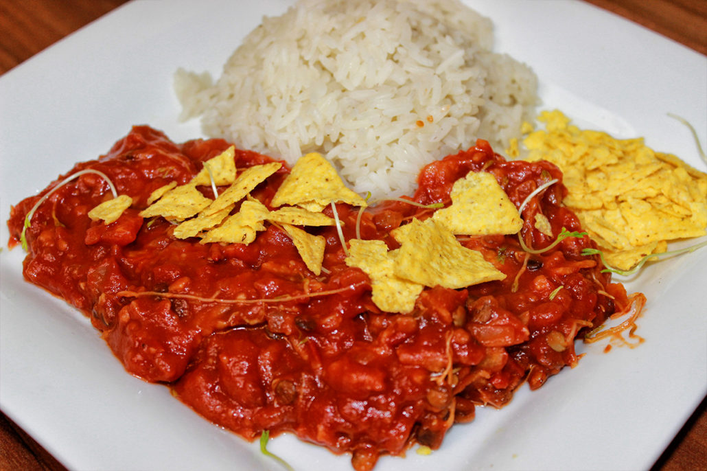 Mexikanische Tortilla-Pfanne mit Linsen-Sprossen