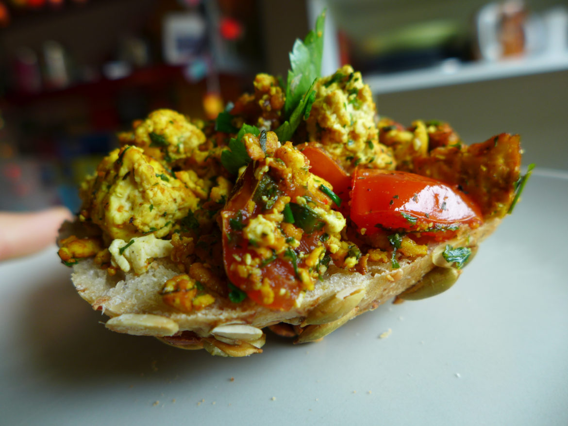 Veganes Rührei - Scrambled Tofu