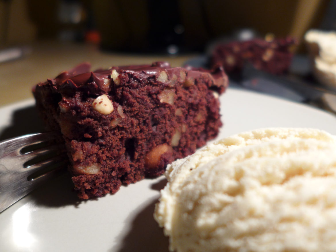 Vegane Brownies (schokoladig & gut)